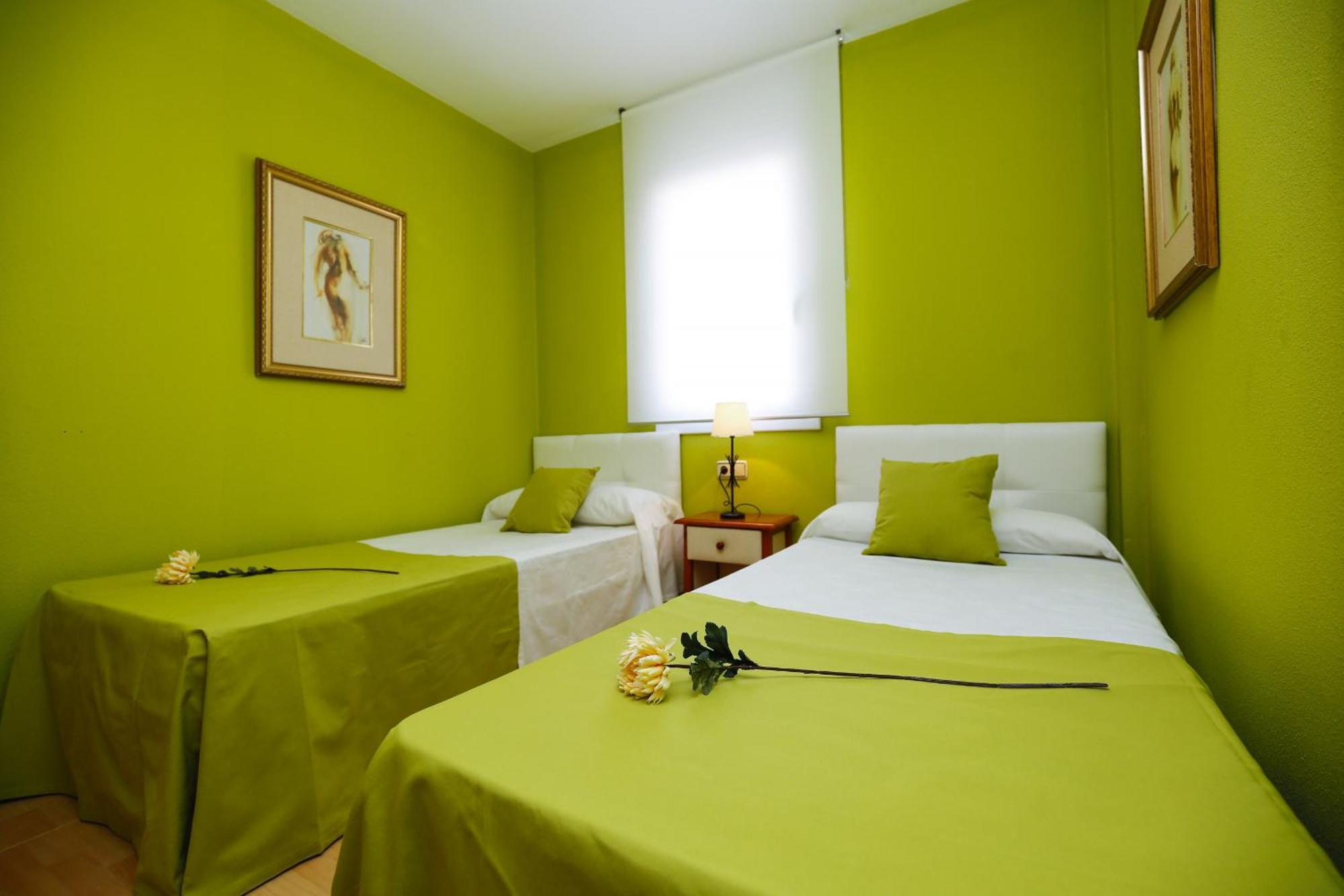 Pasion Planetcostadorada Only Families Salou Exterior foto
